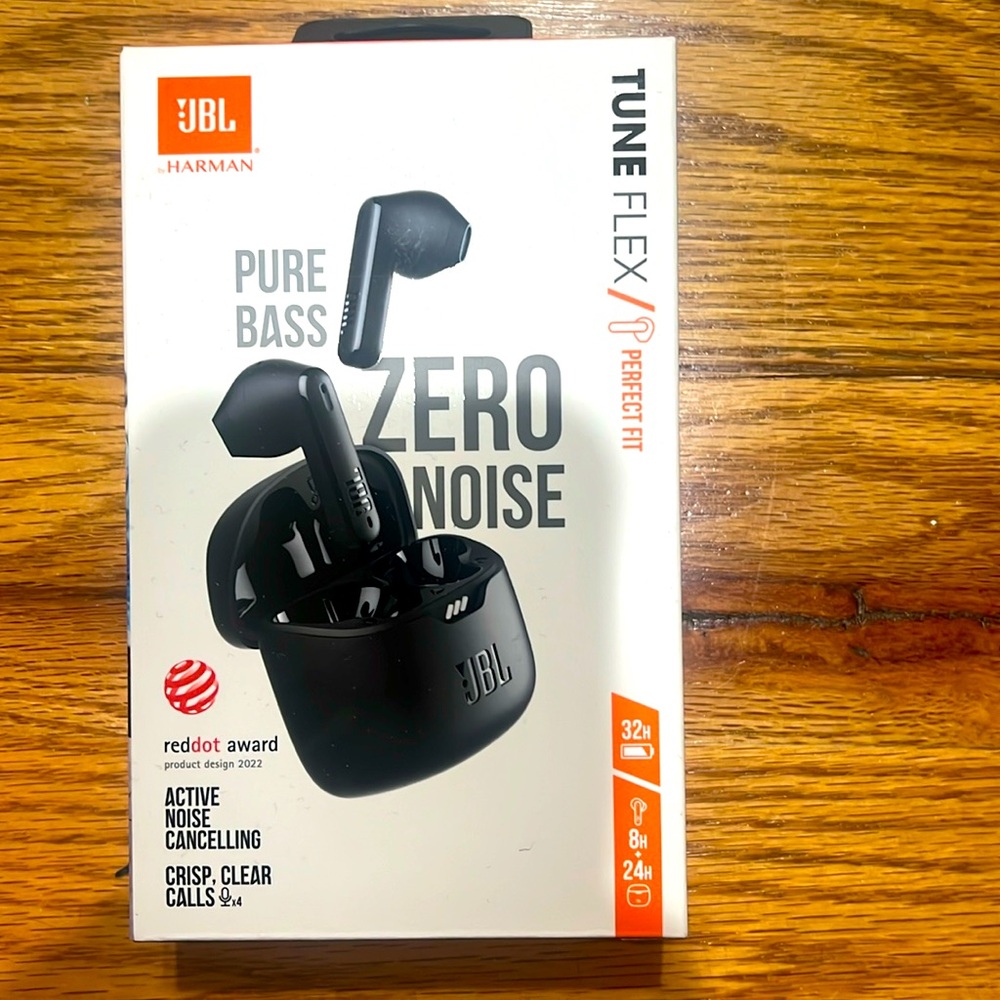 NIB JBL Tune Flex Pure Bass Sound